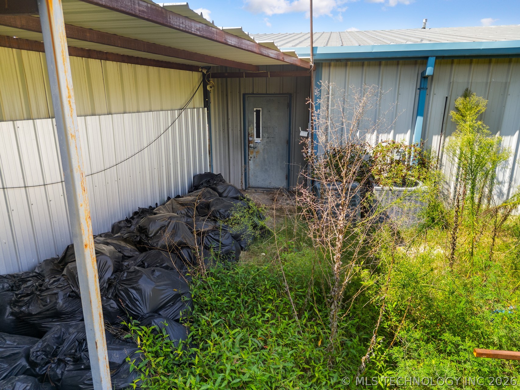 201 N Everidge Street Property Photo 12