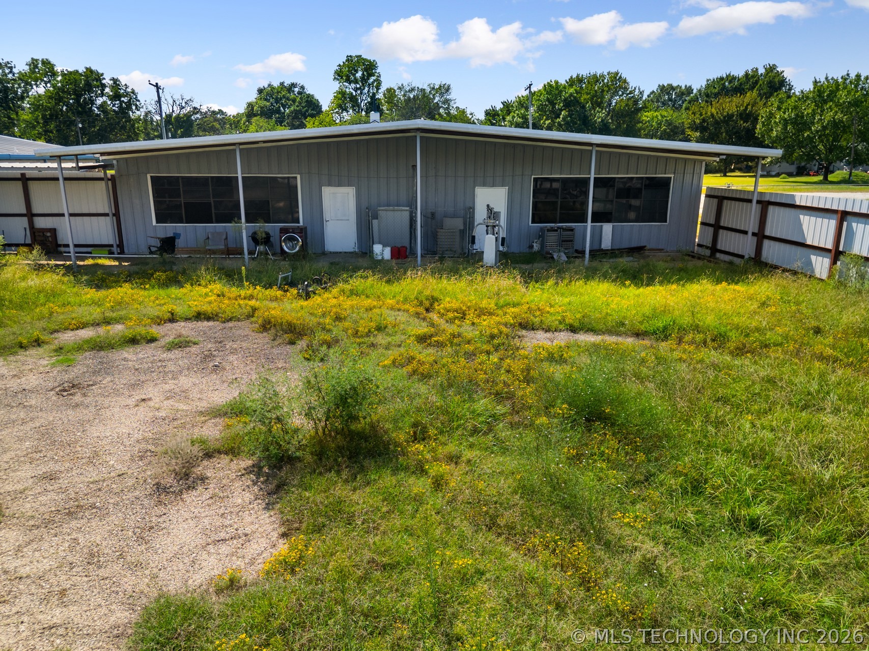 201 N Everidge Street Property Photo 14