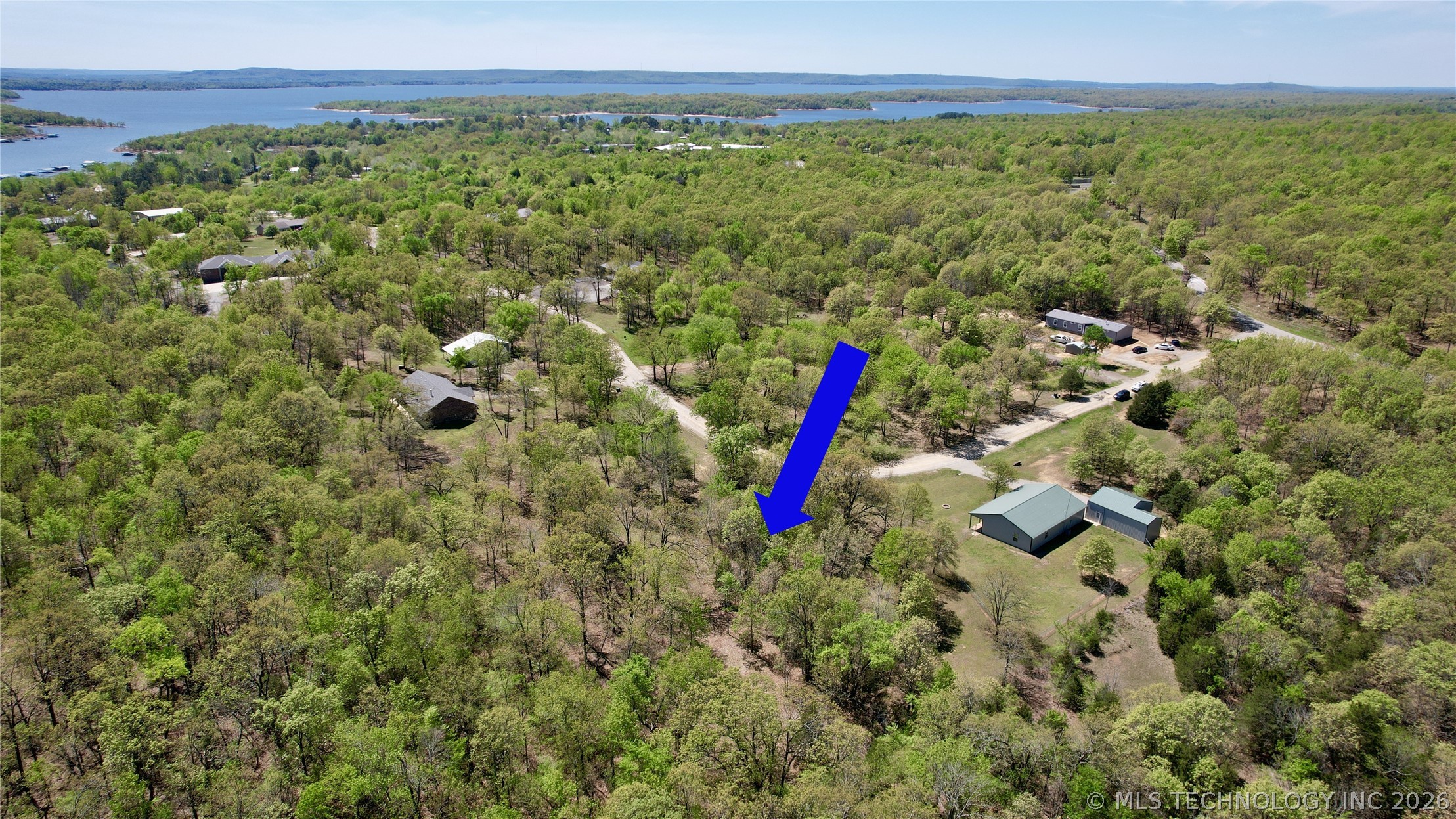 26 Duchess Creek Property Photo 1