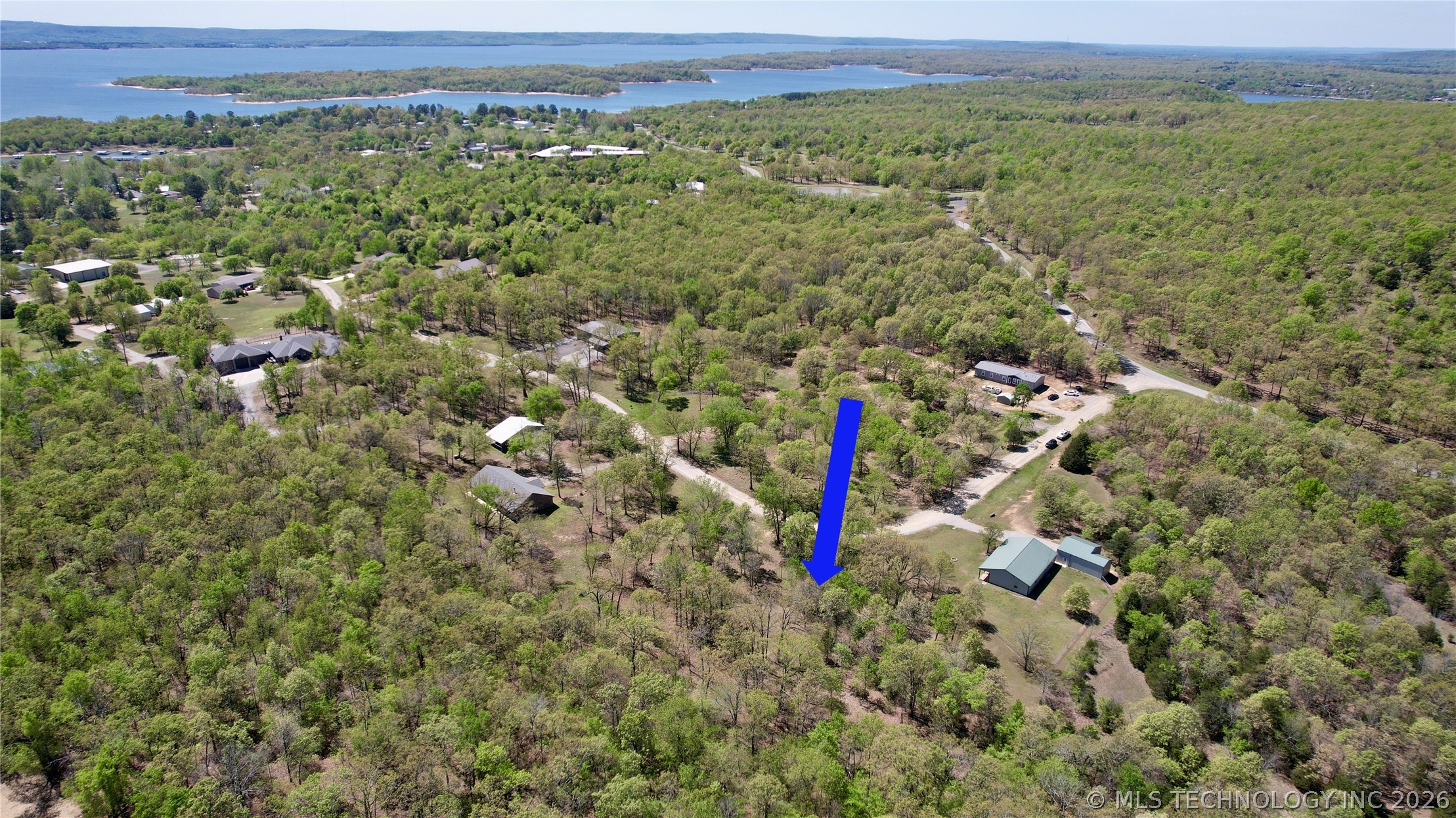 26 Duchess Creek Property Photo 12