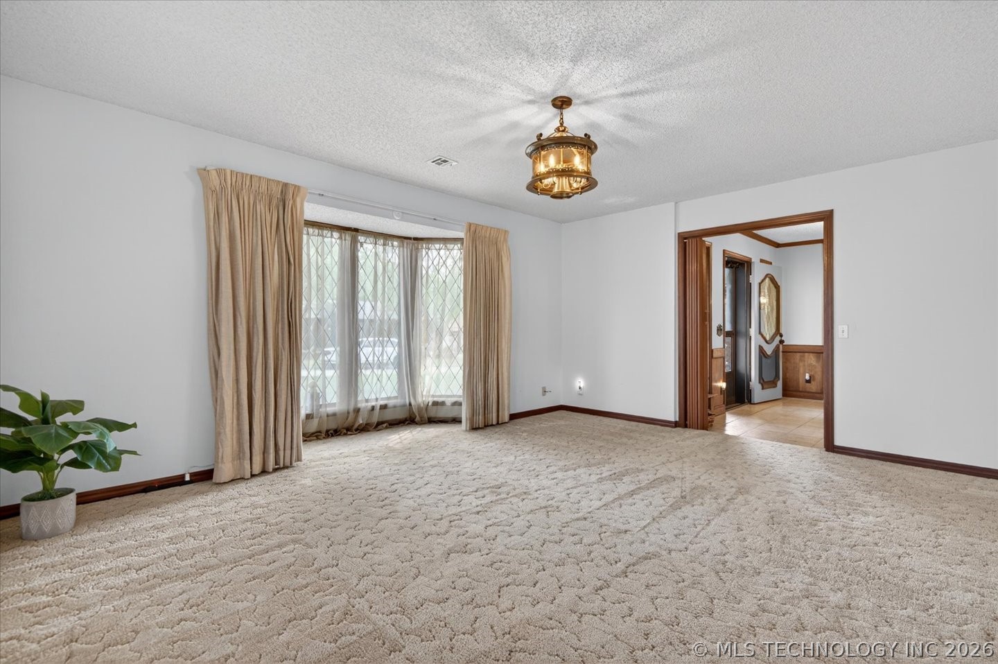2550 Regency Road Property Photo 22