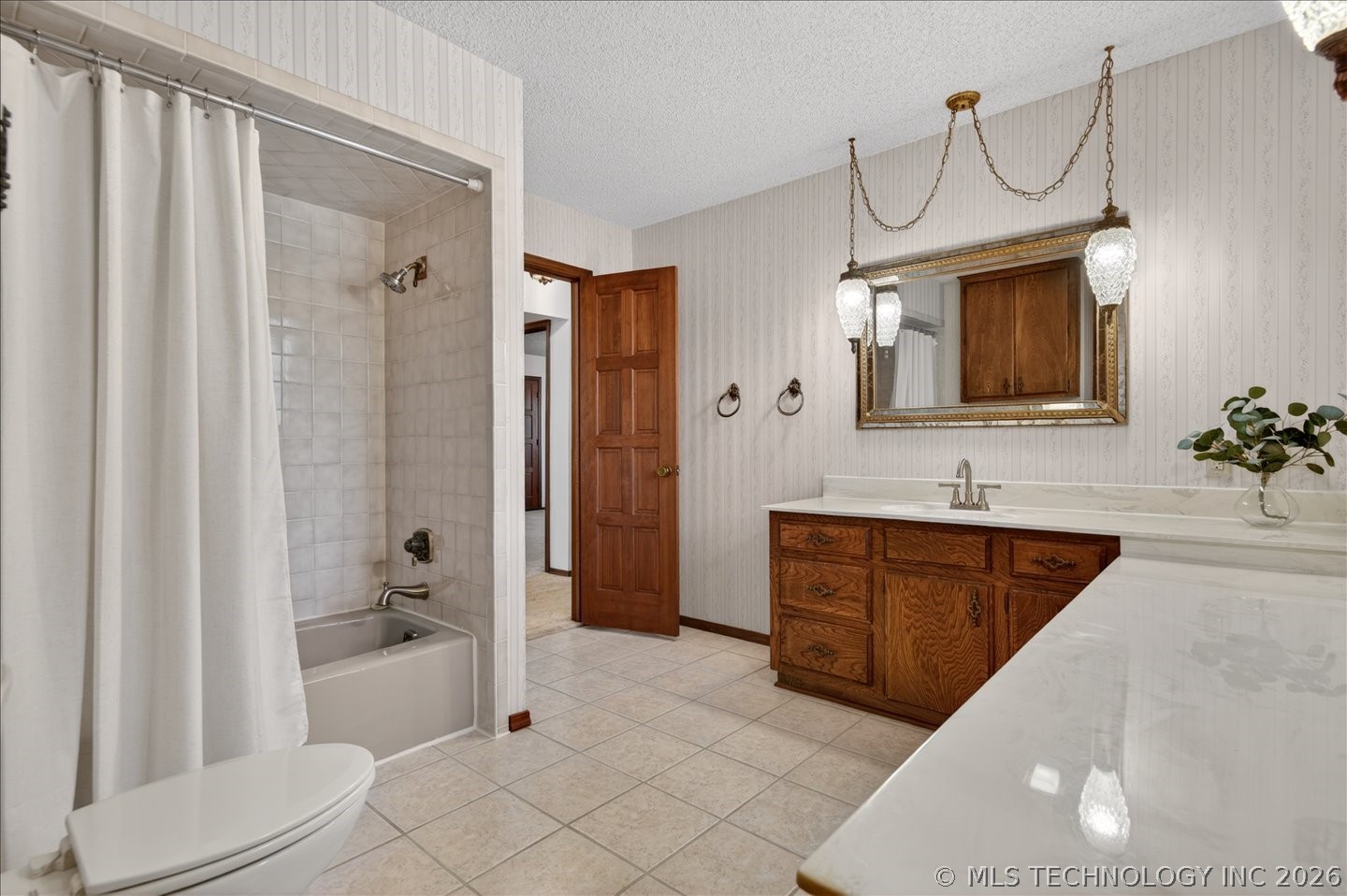 2550 Regency Road Property Photo 34