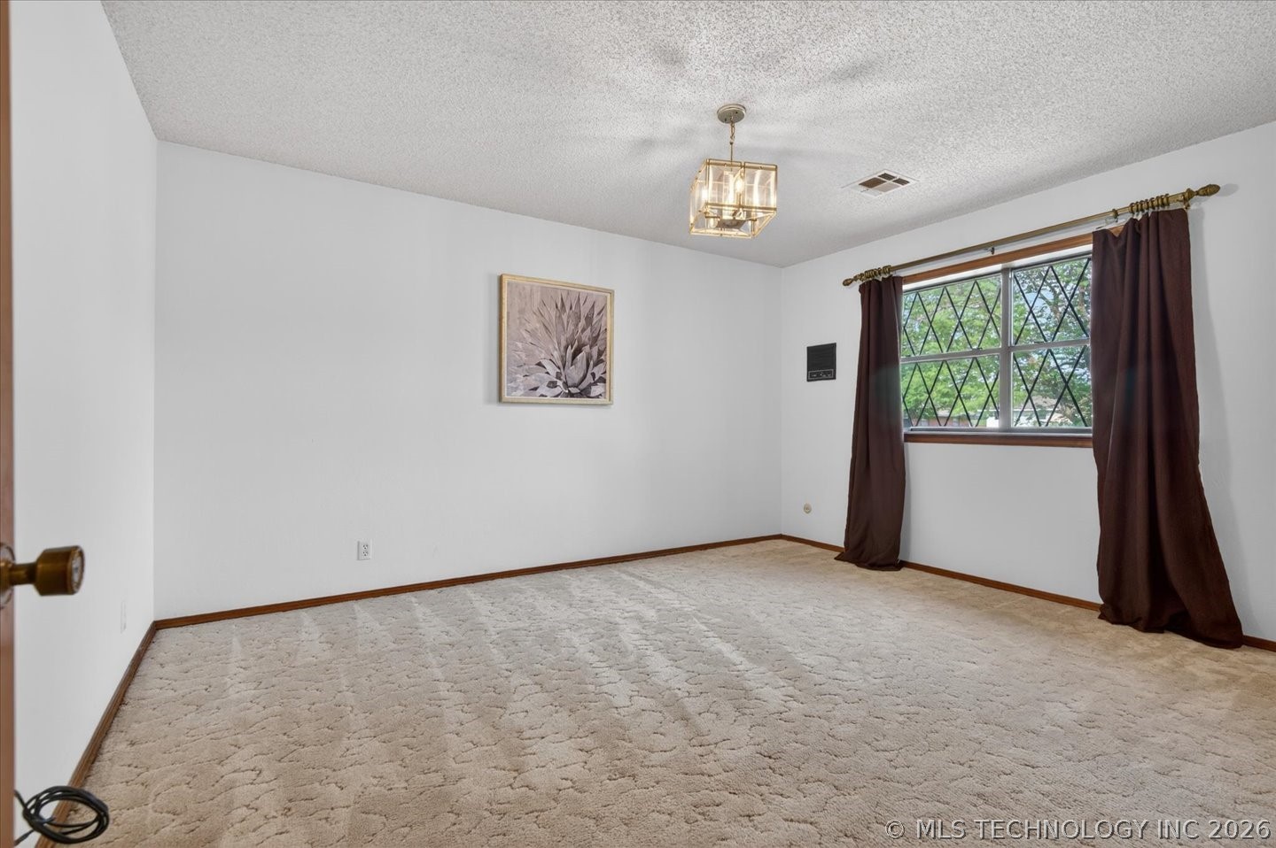 2550 Regency Road Property Photo 38