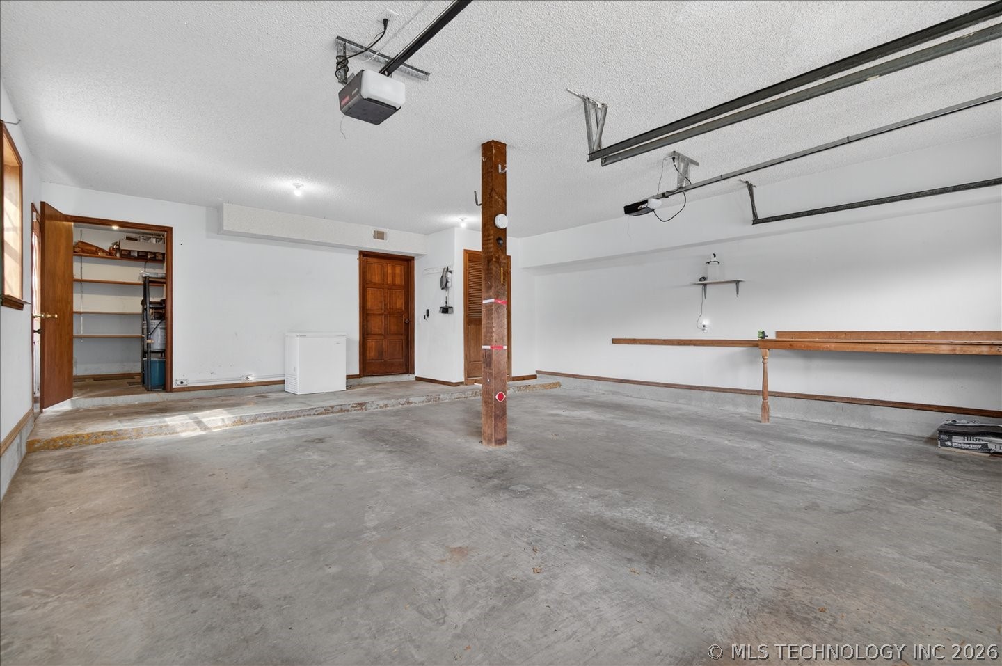 2550 Regency Road Property Photo 43