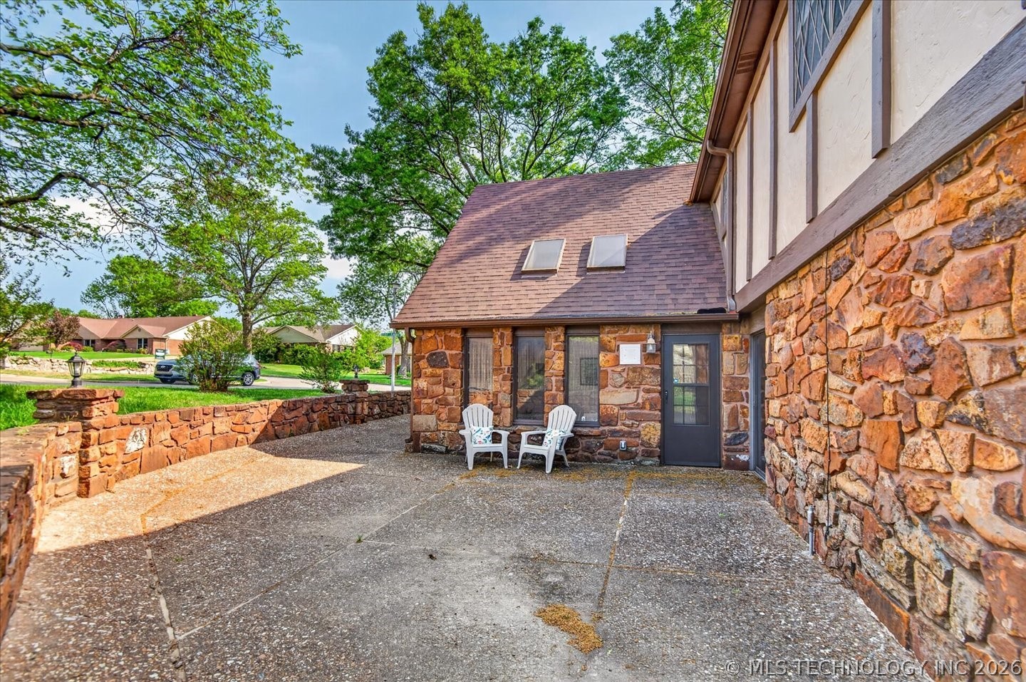 2550 Regency Road Property Photo 46