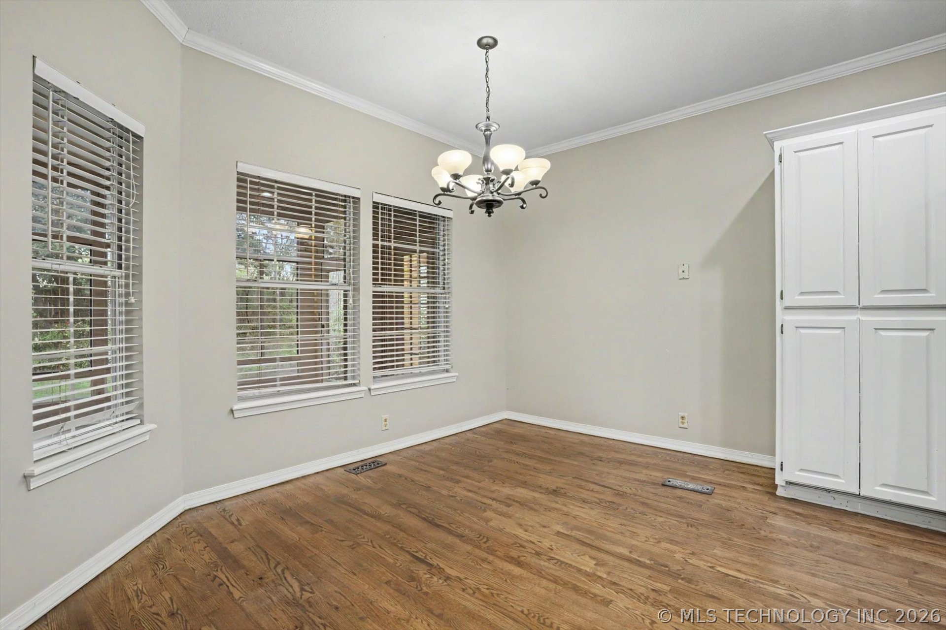 6828 S Richmond Place Property Photo 17