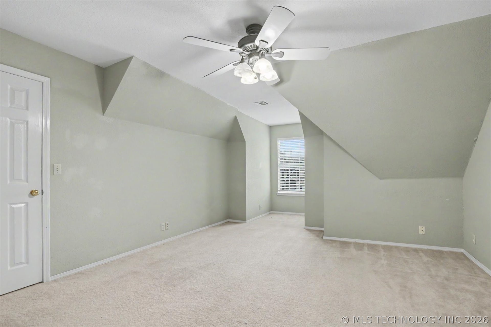 6828 S Richmond Place Property Photo 26