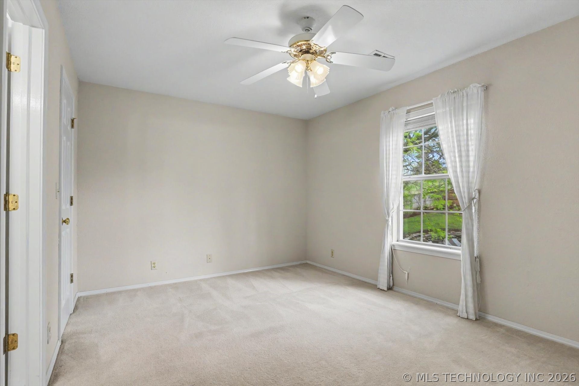 6828 S Richmond Place Property Photo 28