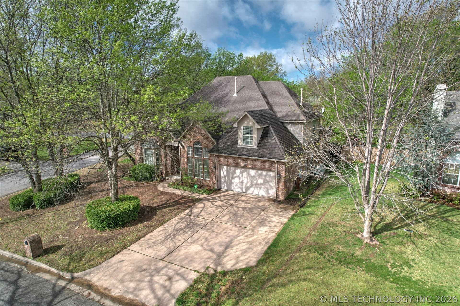 6828 S Richmond Place Property Photo 34