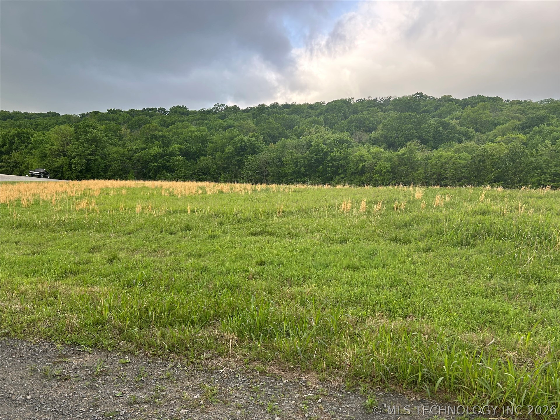 3 E Thunder Road Property Photo 1