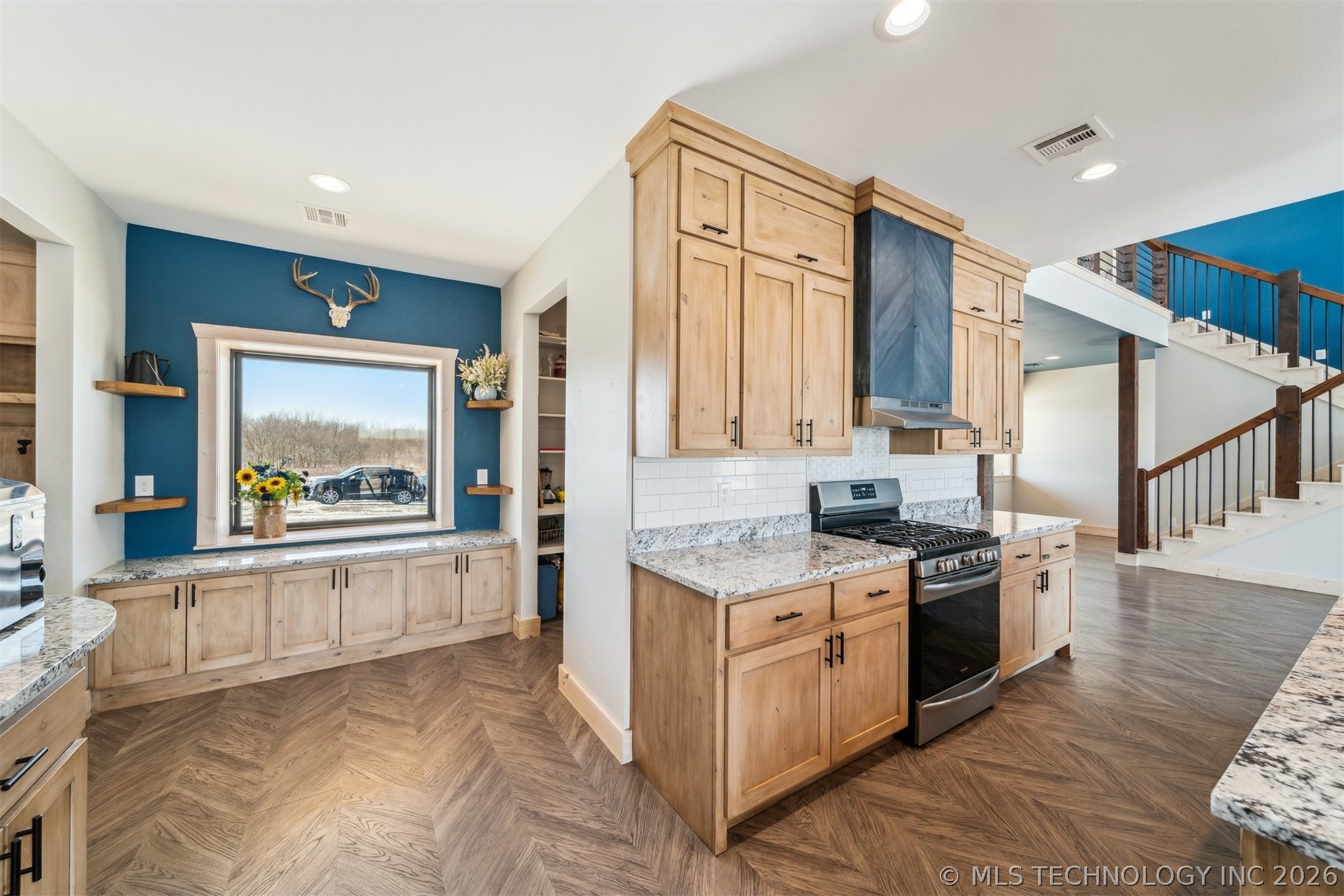 9501 S 4170 Road Property Photo 19