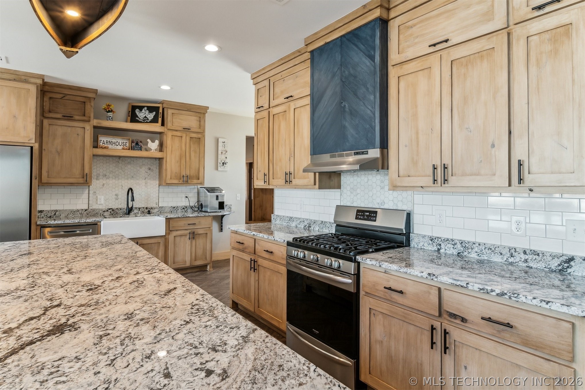 9501 S 4170 Road Property Photo 20