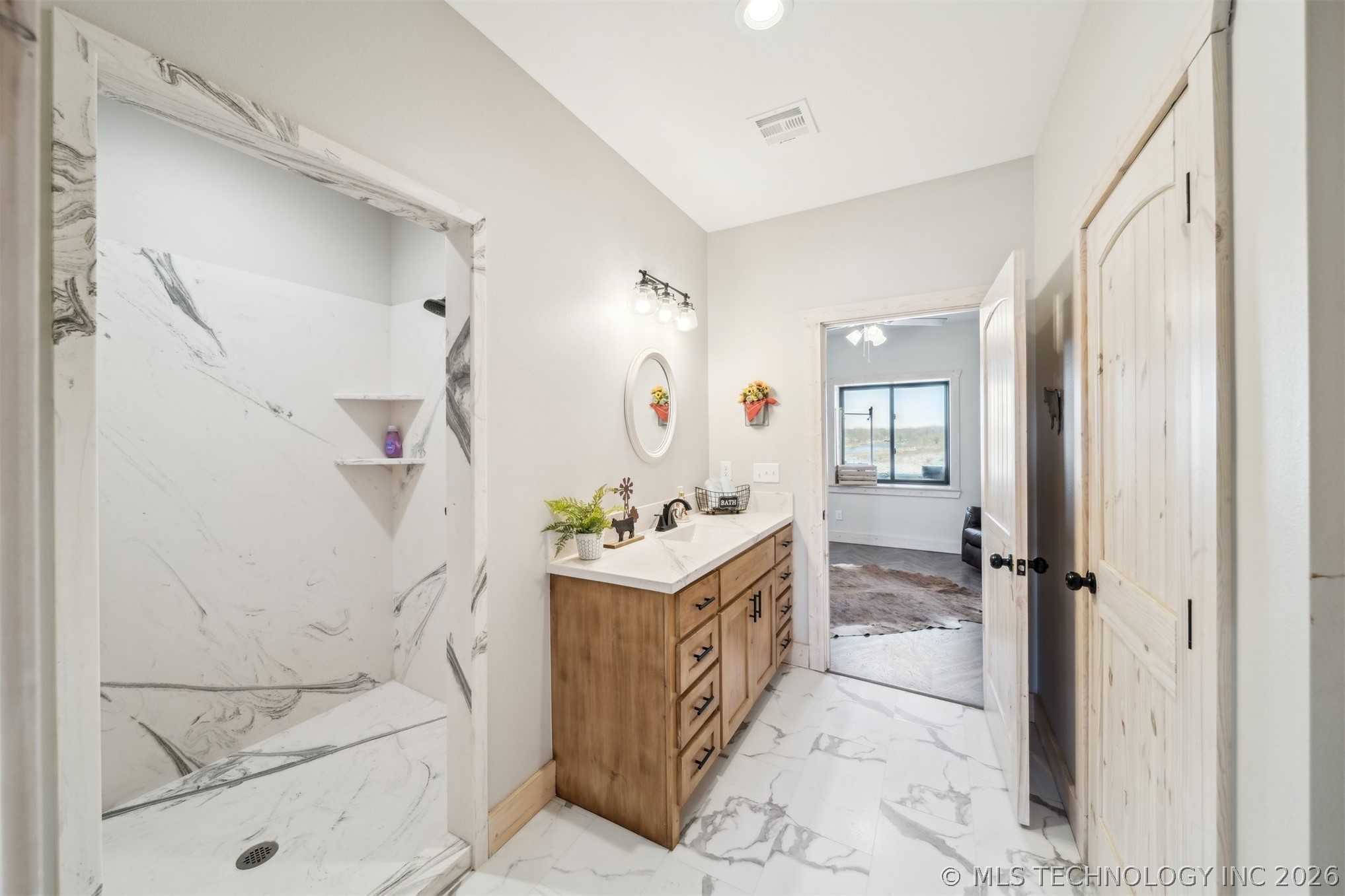 9501 S 4170 Road Property Photo 27