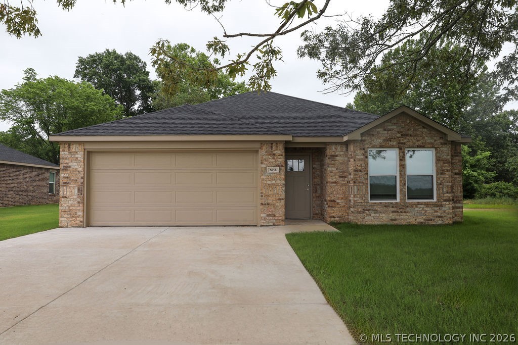 5018 S Mockingbird Lane Property Photo 1