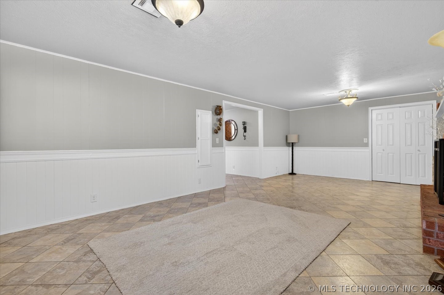 930 Briarwood Drive Property Photo 29