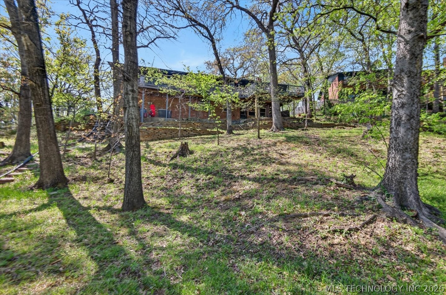 930 Briarwood Drive Property Photo 37