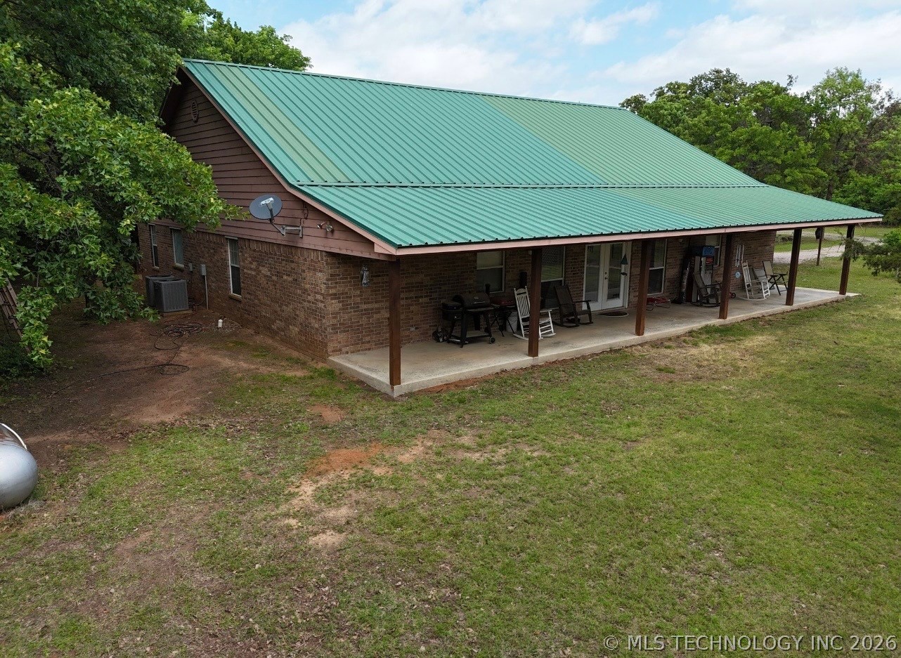 5377 Mcduffee Road Property Photo 1