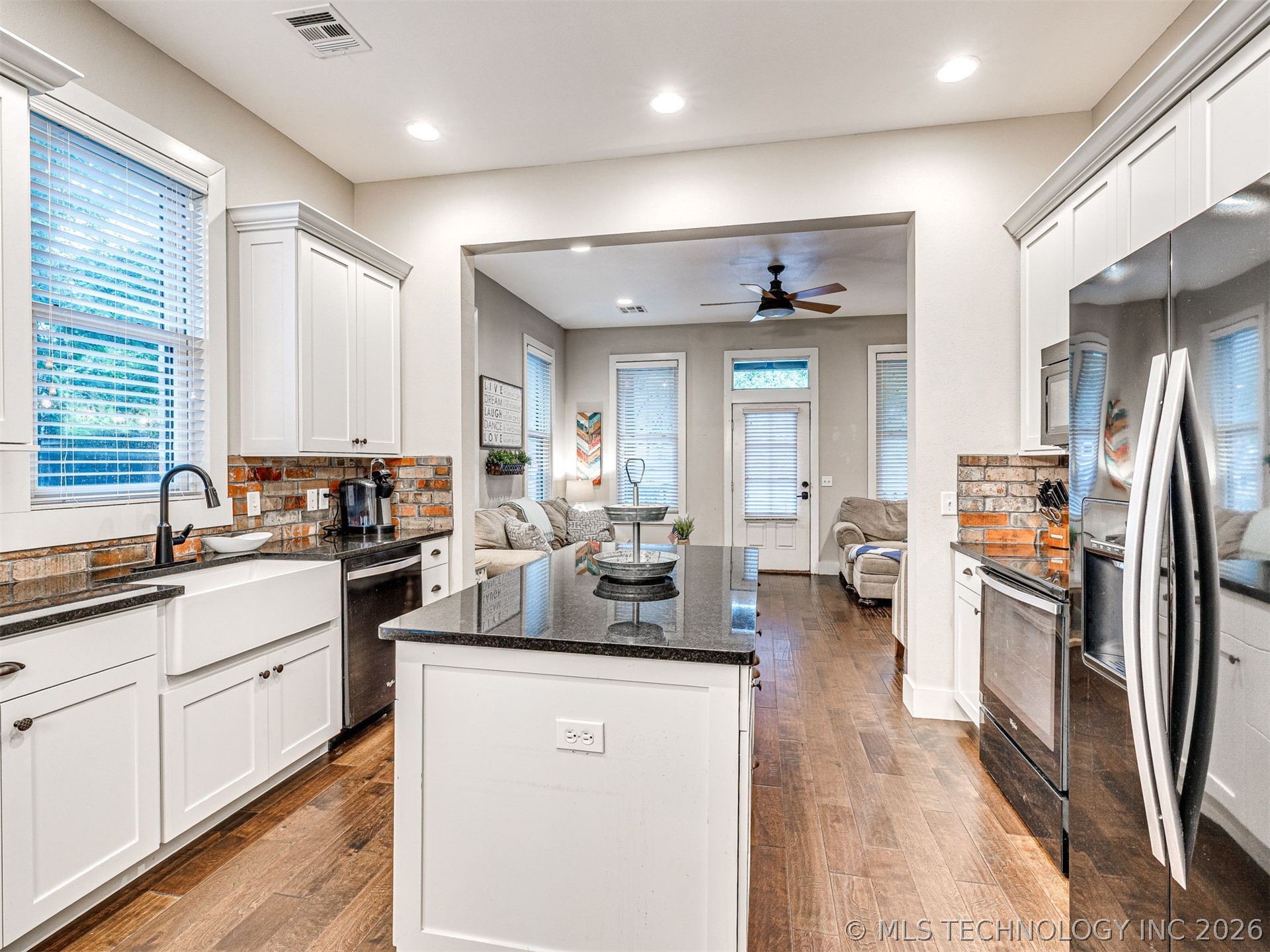 48 Park Street Property Photo 11