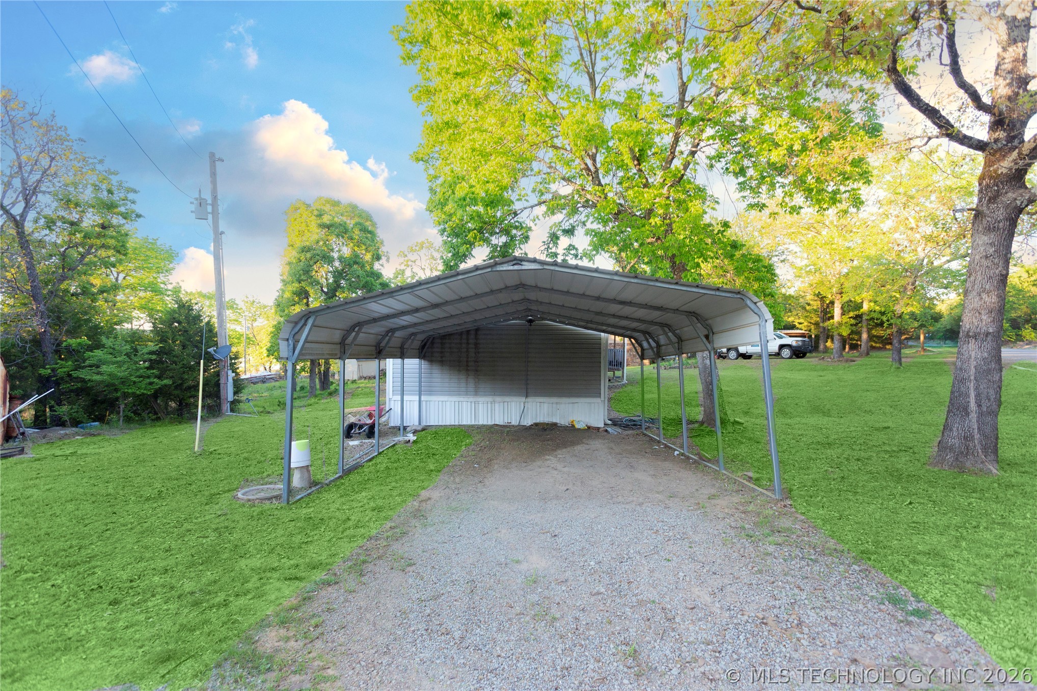 1487 Buds Point Road North Property Photo 33