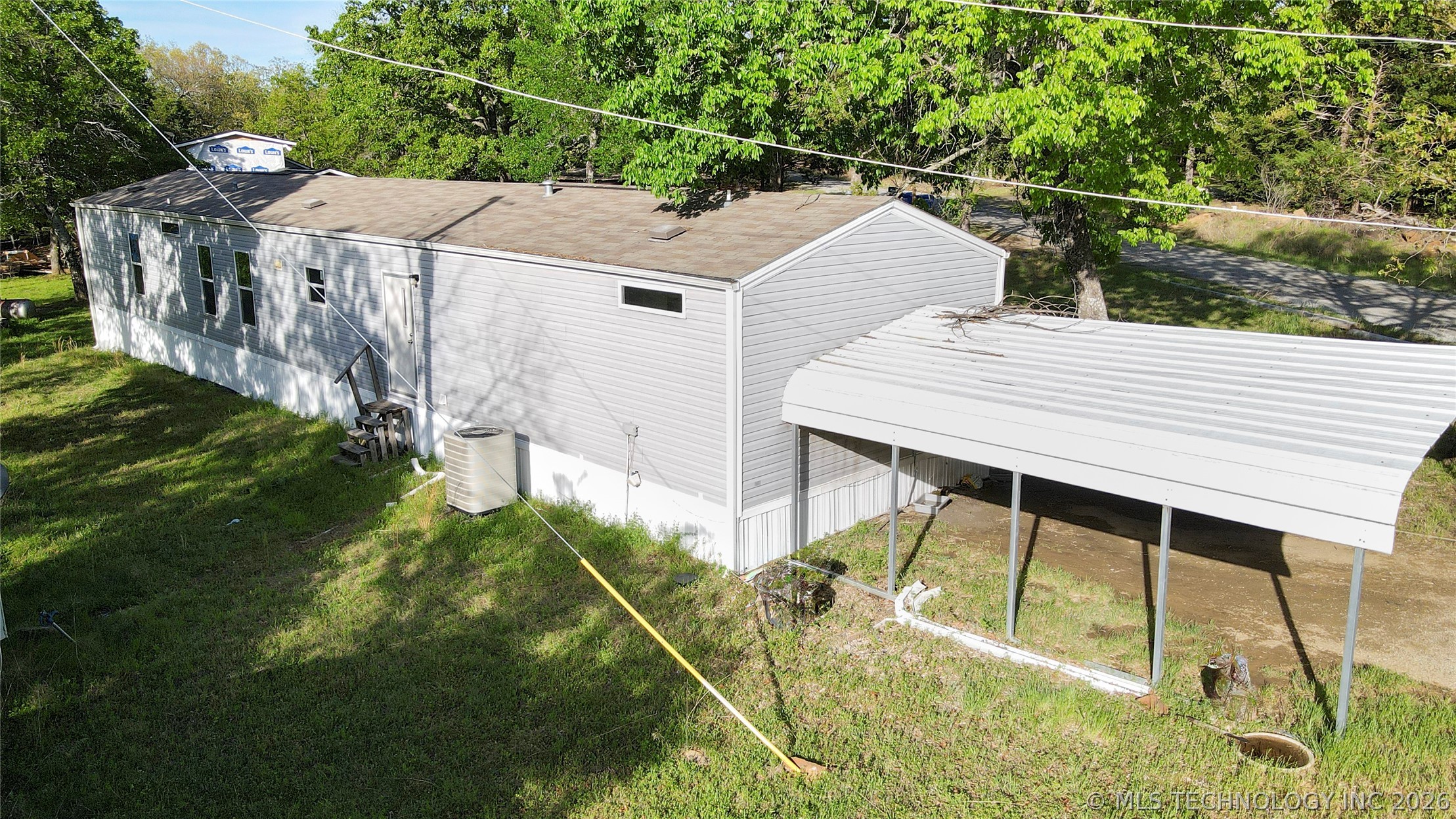 1487 Buds Point Road North Property Photo 36