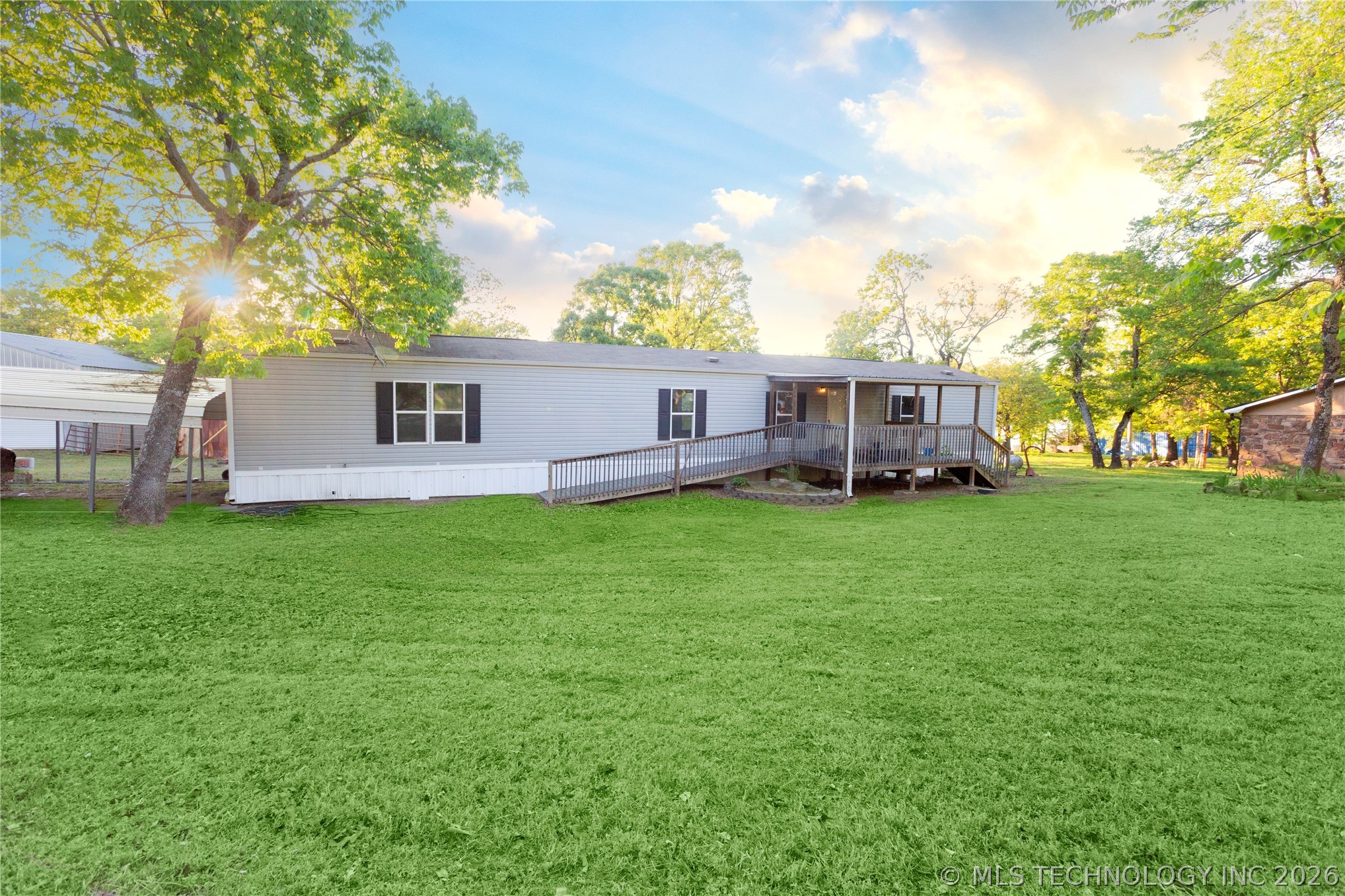 1487 Buds Point Road North Property Photo 40