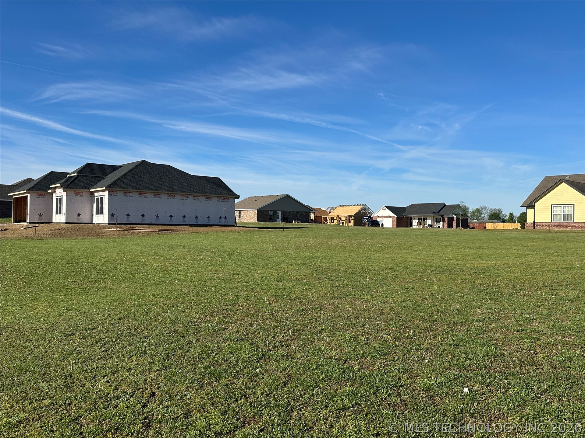 5832 Bluestem Way Property Photo 3