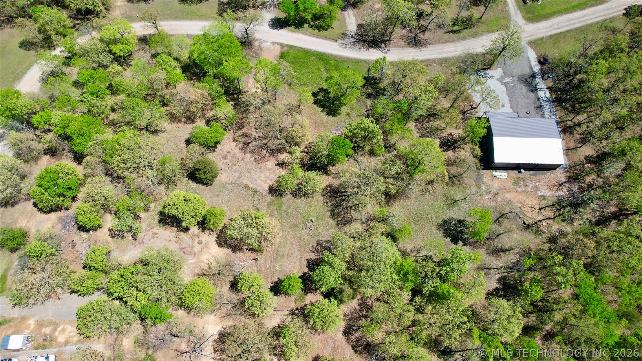 17 Duchess Creek Property Photo 5