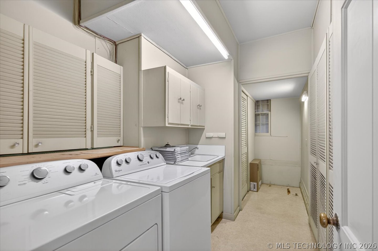 1529 Hillcrest Drive Property Photo 29