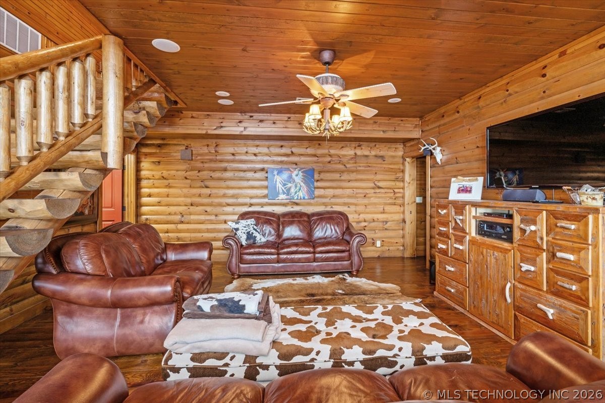 65133 E 250 Road Property Photo 17