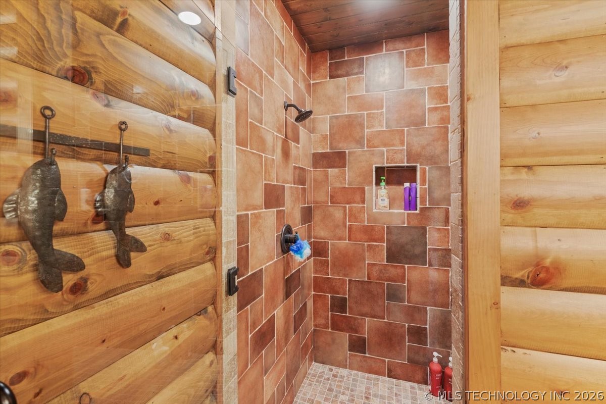 65133 E 250 Road Property Photo 24