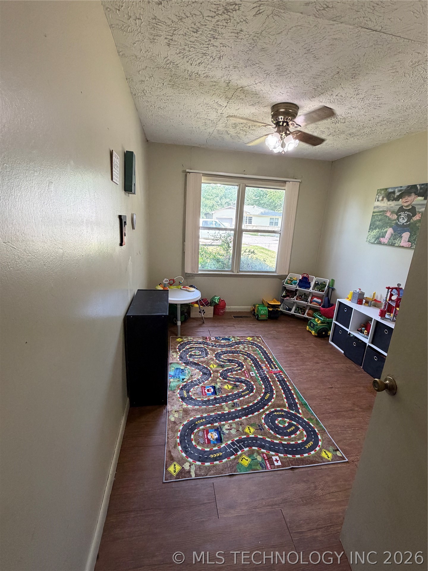 16 S Indianola Street Property Photo 12