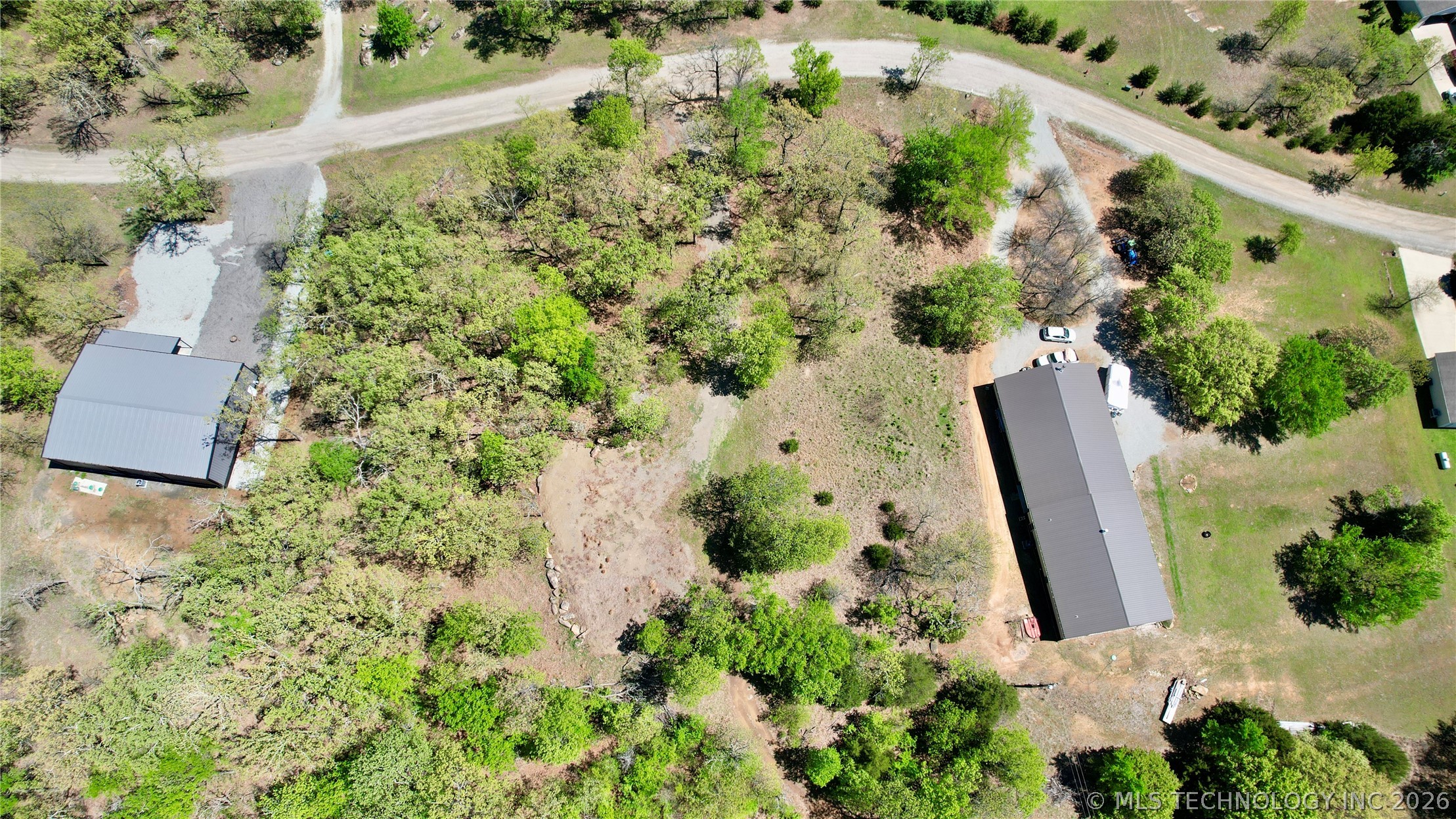 13 Duchess Creek Property Photo 8