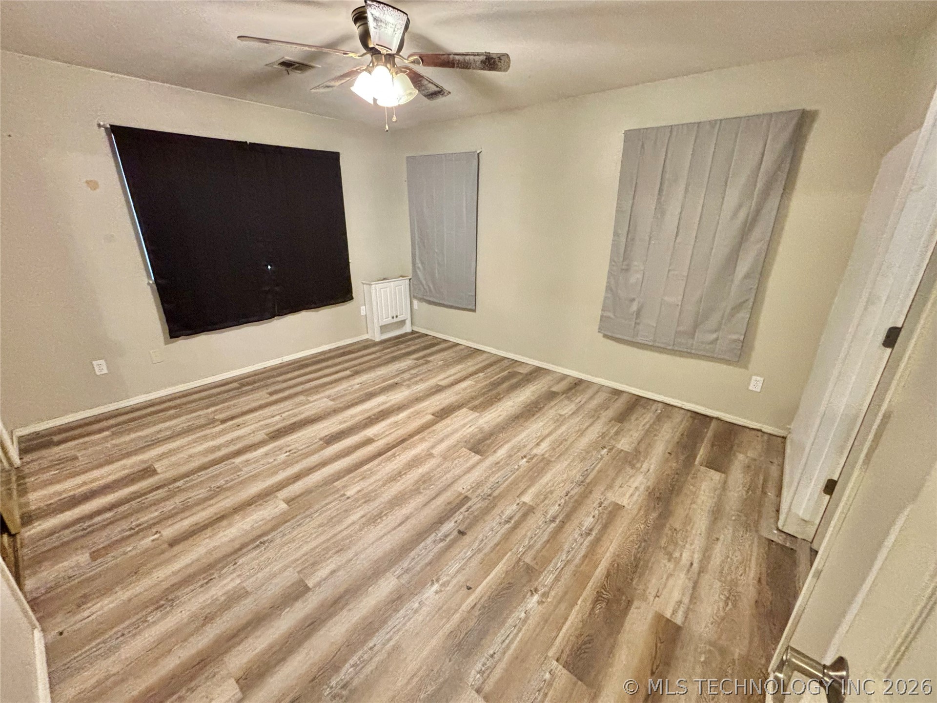 230 W Wolfhunters Lane Property Photo 15