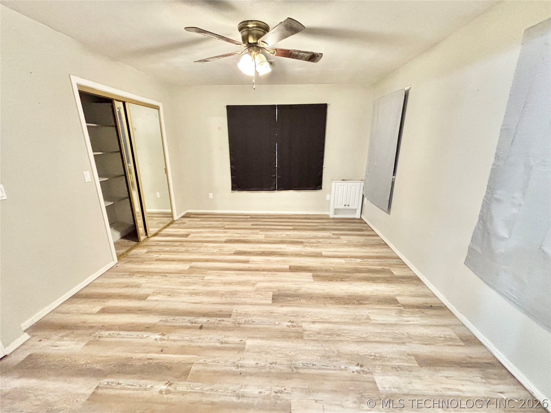 230 W Wolfhunters Lane Property Photo 18