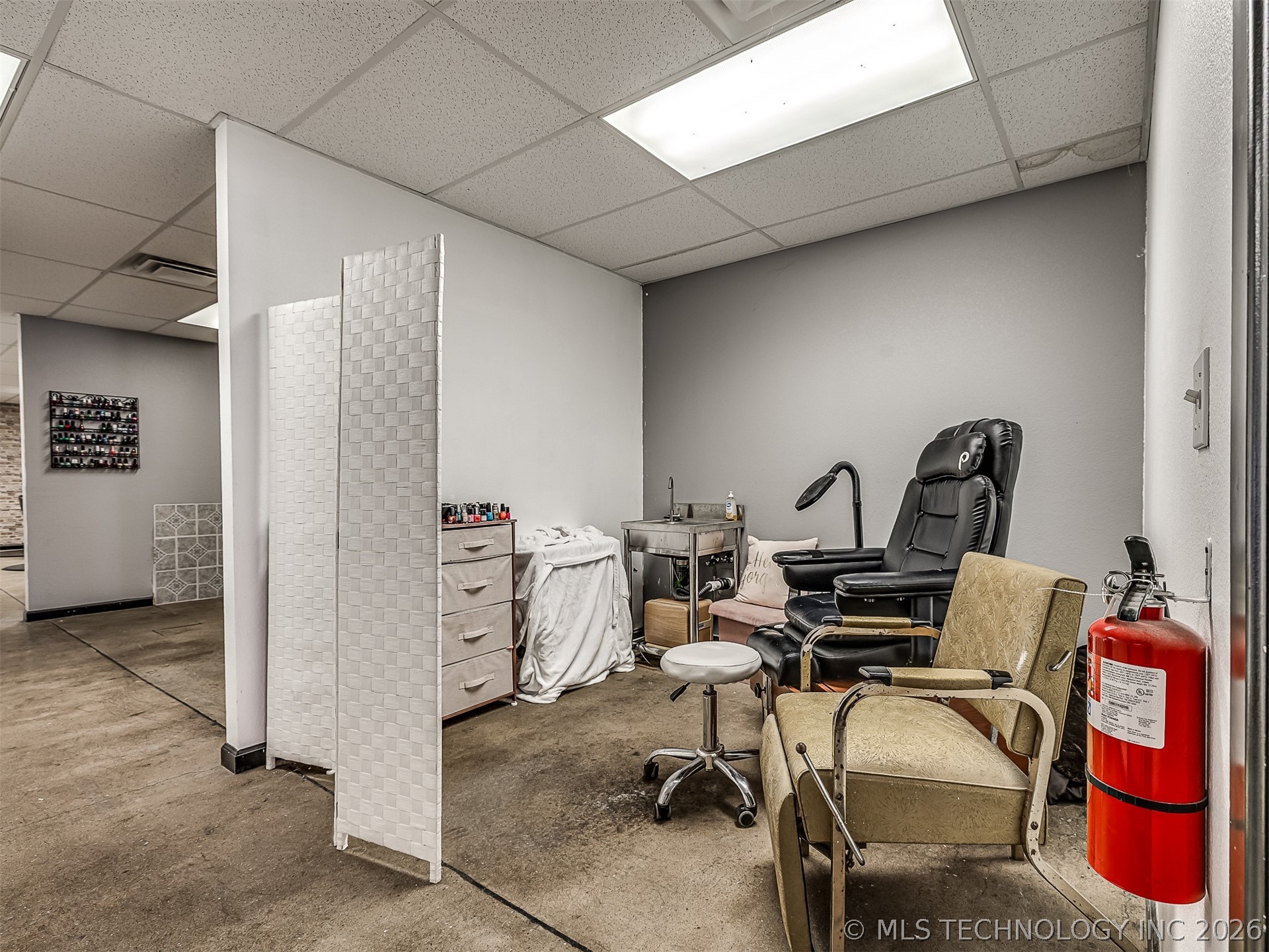 206 E Rogers Boulevard Property Photo 24