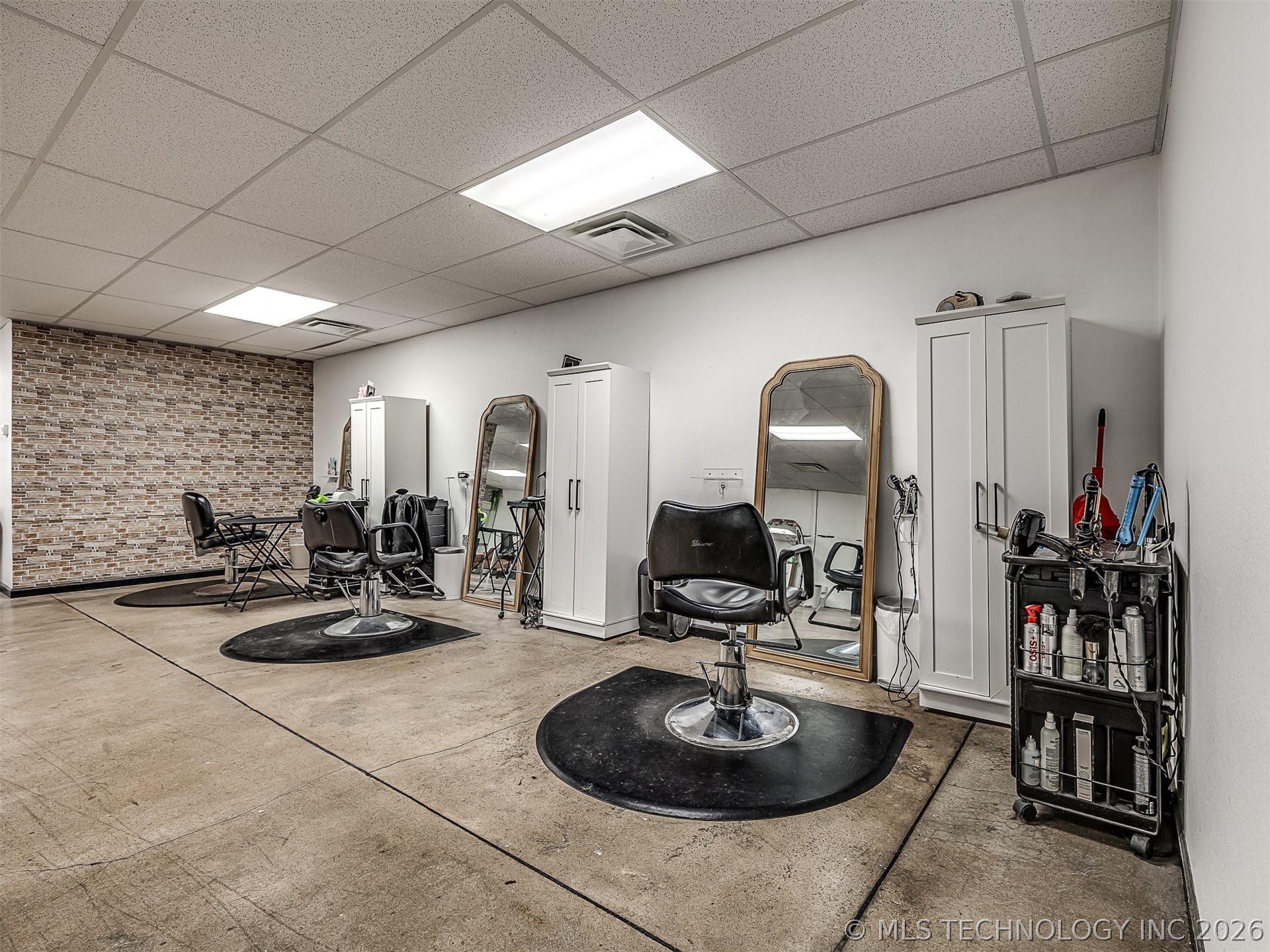 206 E Rogers Boulevard Property Photo 29