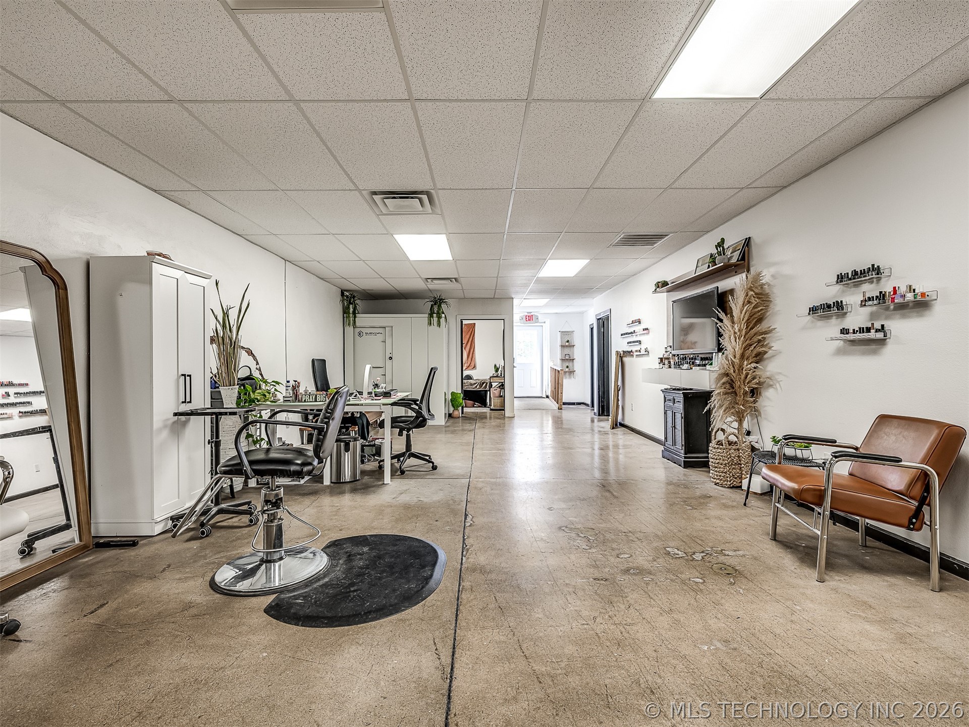 206 E Rogers Boulevard Property Photo 31
