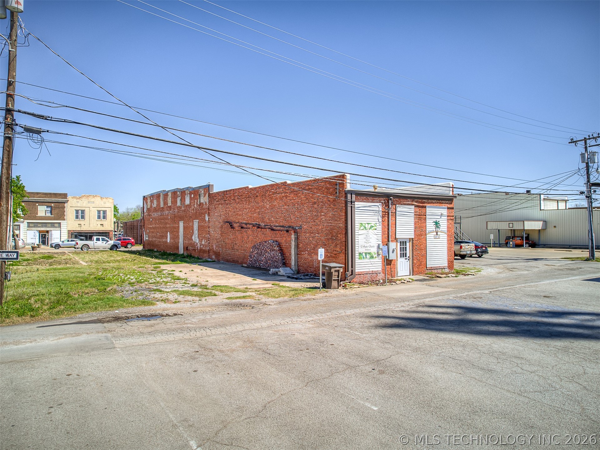 206 E Rogers Boulevard Property Photo 45