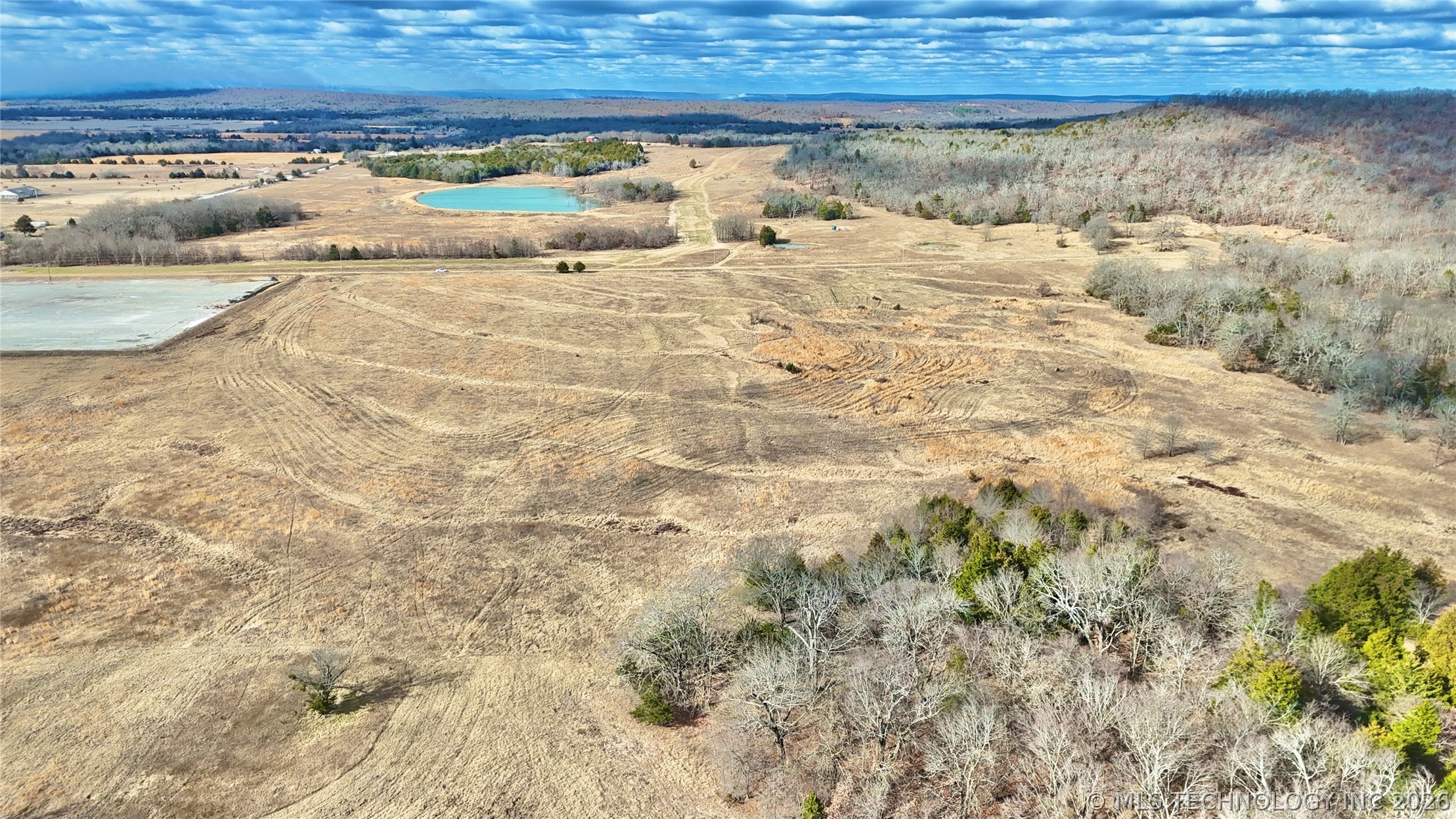 W Wolfhunters Lane Property Photo 16