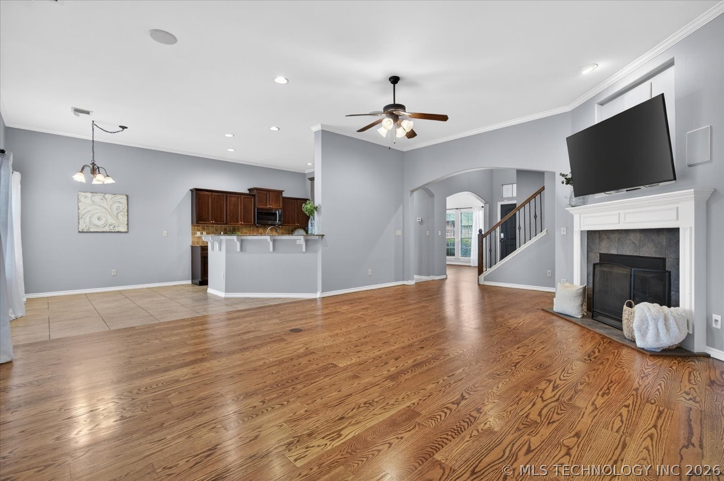 2316 Jefferson Road Property Photo 3