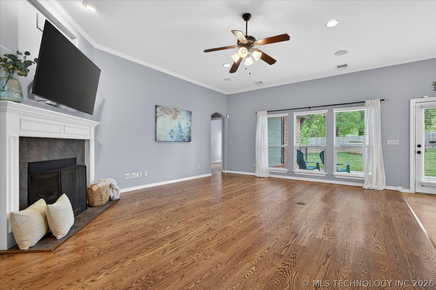 2316 Jefferson Road Property Photo 4
