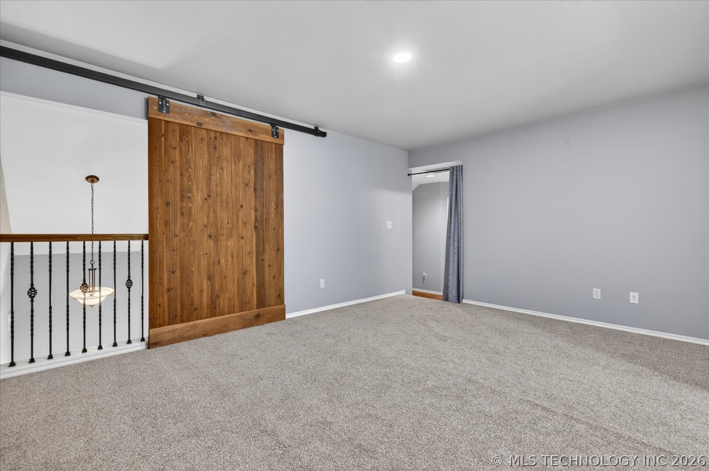 2316 Jefferson Road Property Photo 13