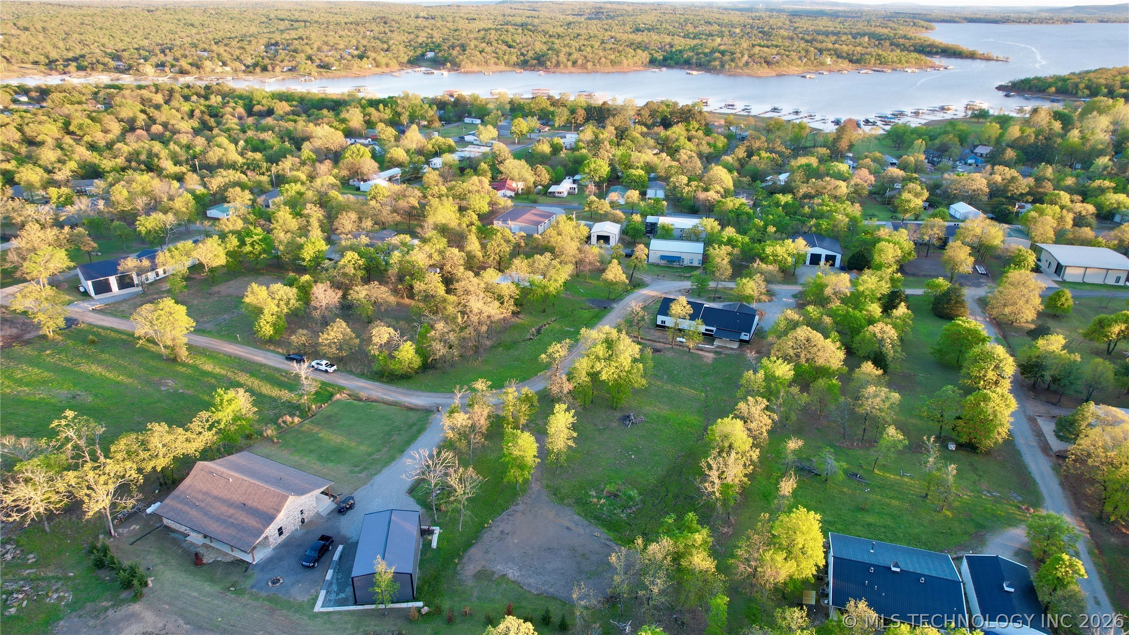 59 Duchess Creek Property Photo 1