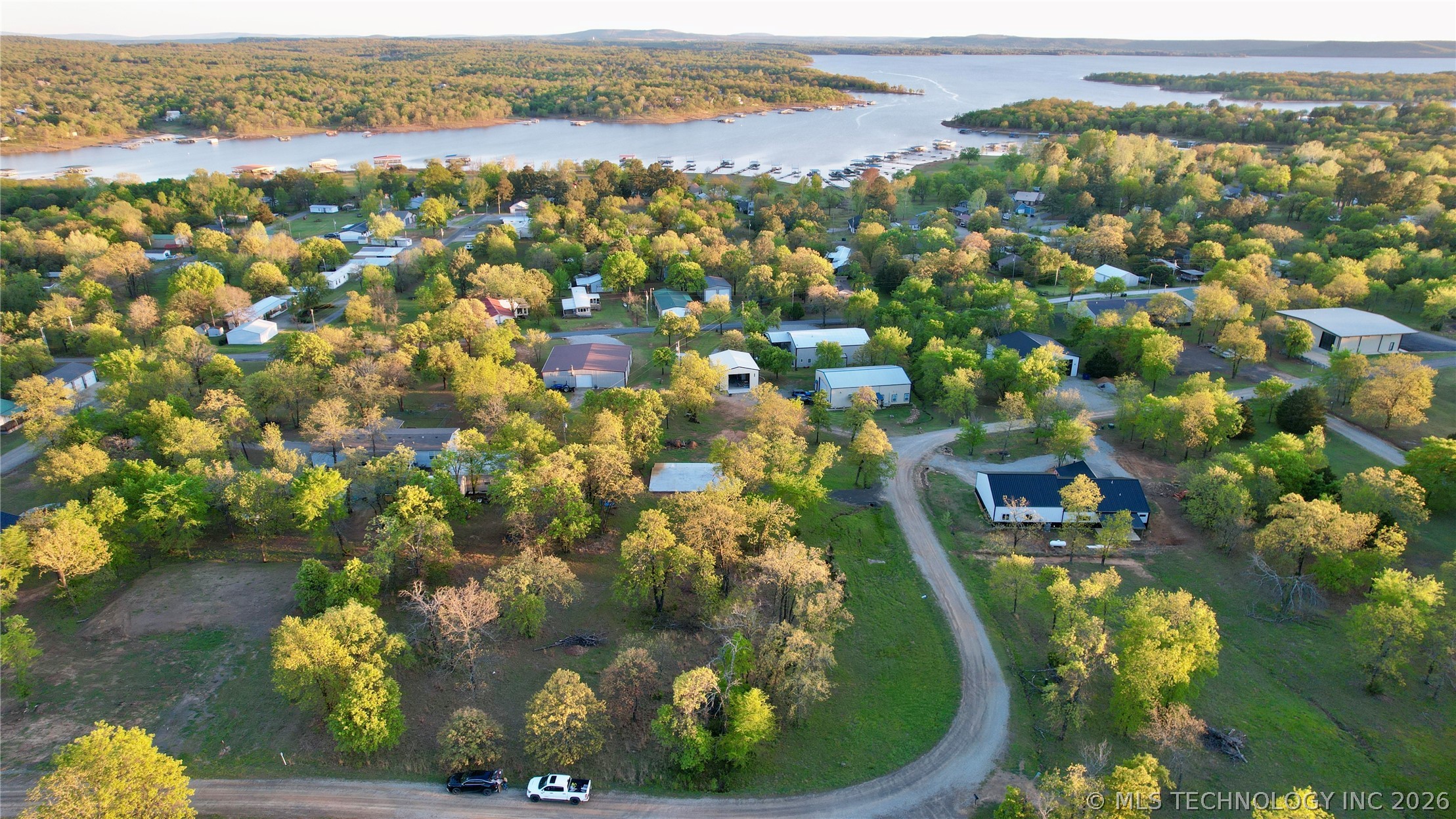 50 Duchess Creek Property Photo 1