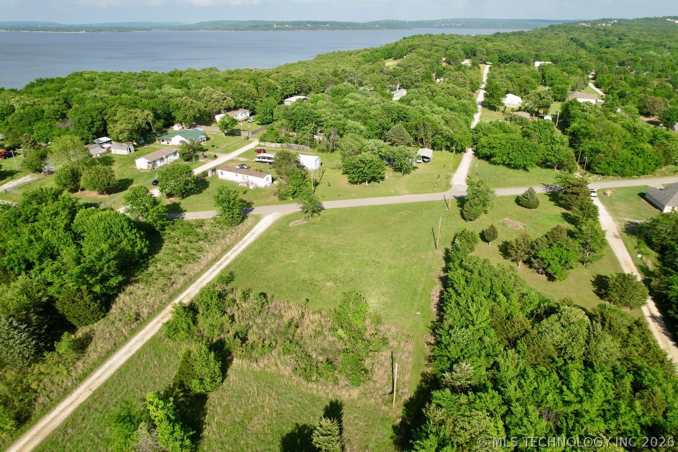 Quapaw Drive Property Photo 2