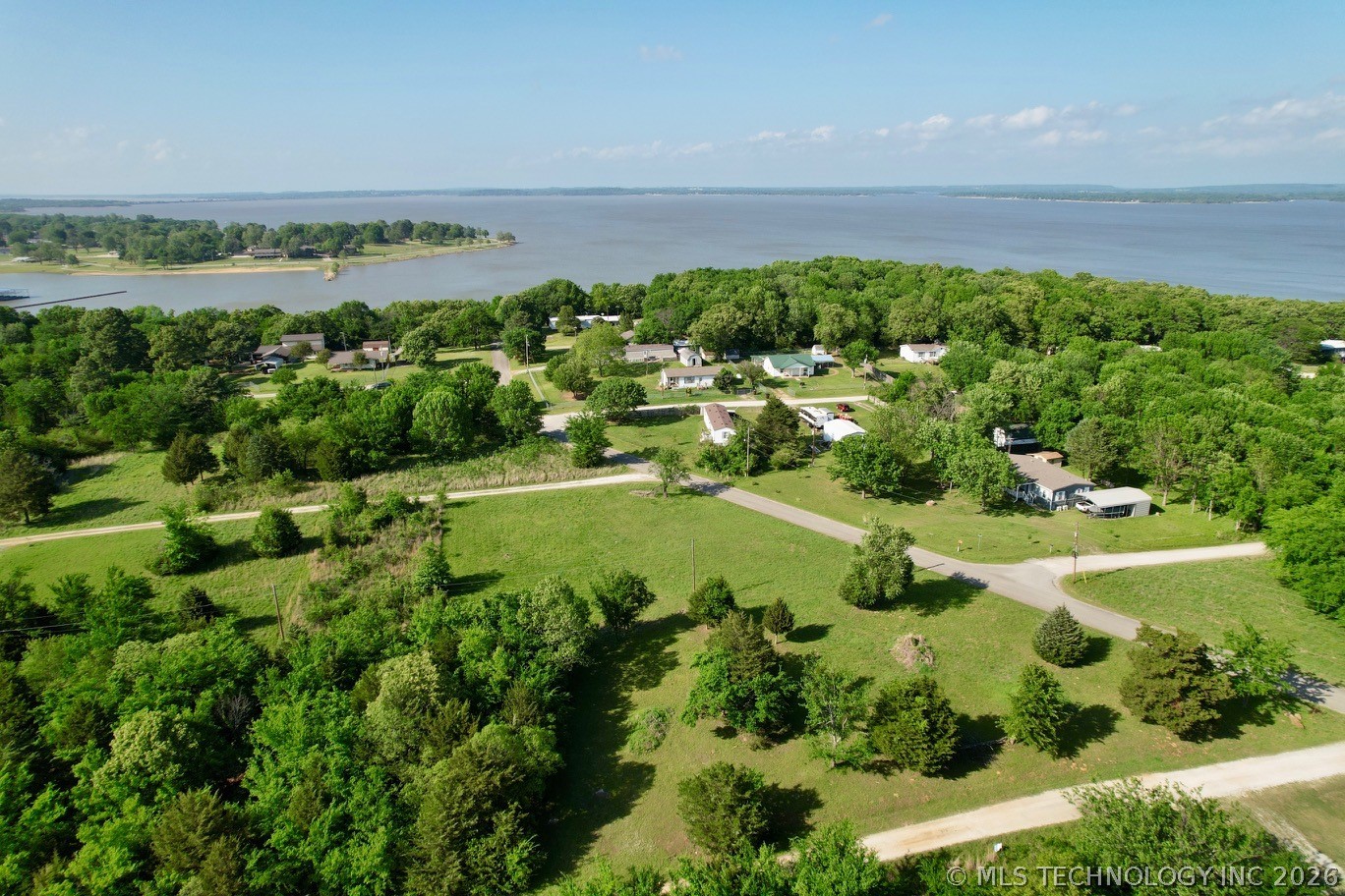 Quapaw Drive Property Photo 3