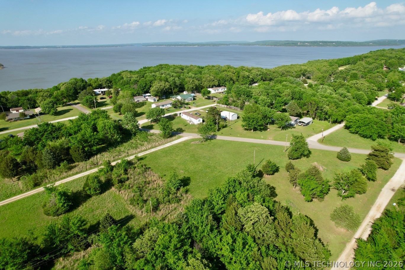 Quapaw Drive Property Photo 4