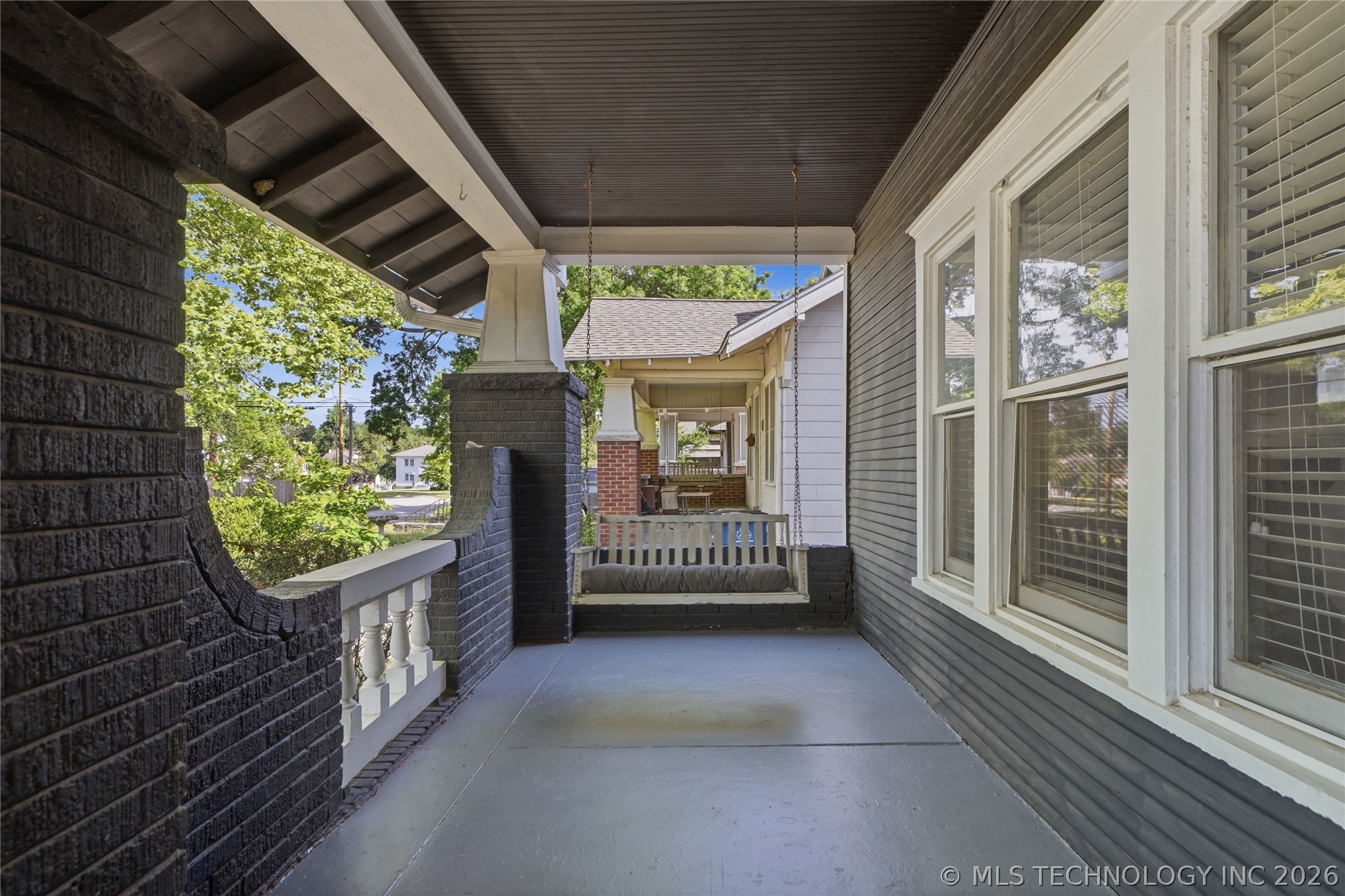 1527 S Yorktown Avenue Property Photo 4
