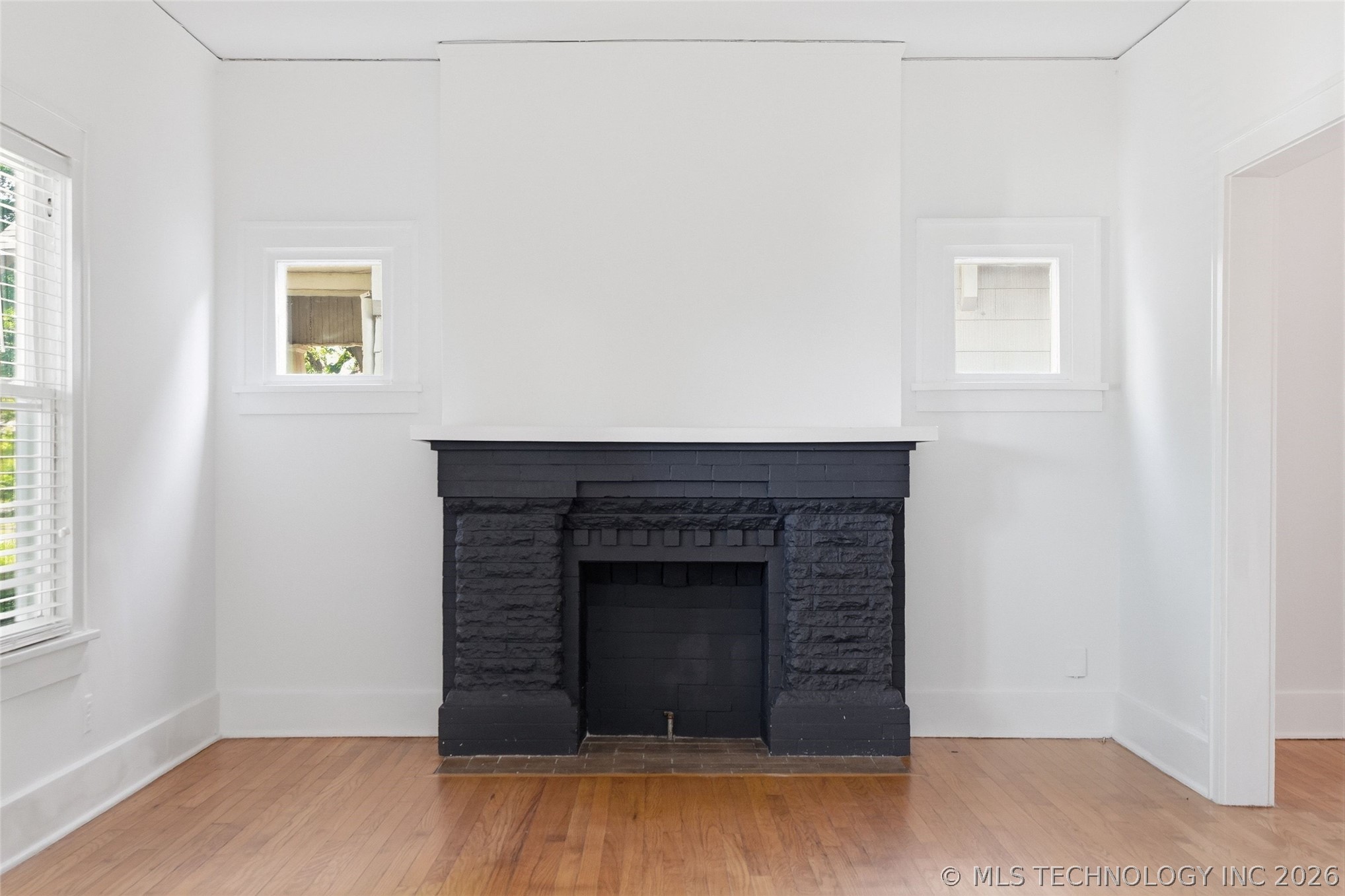 1527 S Yorktown Avenue Property Photo 12