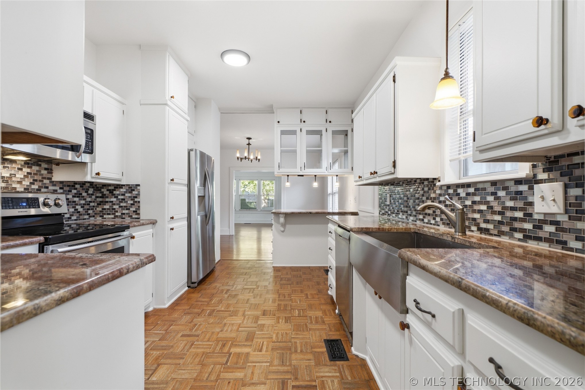 1527 S Yorktown Avenue Property Photo 22